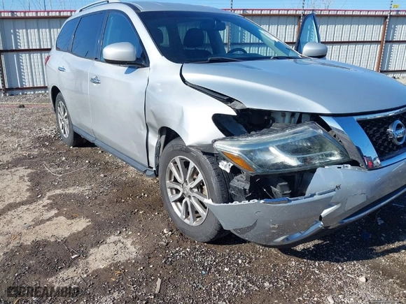 2016 Nissan Pathfinder S with VIN 5N1AR2MN5GC609858, listed as a IAAI auction lot 41293826 with 159,250 mi miles. Bid and sale history available at carsss.com. Image 6.