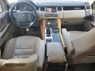 2013 Land Rover Range Rover Sport HSE Lux z VIN SALSK2D45DA782445, wystawiony jako Copart lot #57249545 z przebiegiem 109 282 mil mil oraz Szkoda całkowita • Salvage title. Historia ofert i sprzedaży dostępna na DreamBid. Obrazek 8.