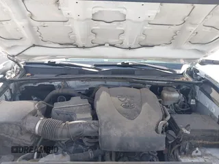 2017 Toyota Tacoma SR5 with VIN 3TMDZ5BN5HM021139, listed as a IAAI auction lot 42555465 with 139,782 mi miles and . Bid and sale history available at DreamBid. Image 10.