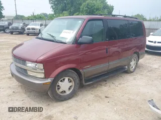 2000 Chevrolet Astro z VIN 1GNDM19W5YB193515, wystawiony jako IAAI lot #42442512 z przebiegiem 158 084 mil mil oraz . Historia ofert i sprzedaży dostępna na DreamBid. Obrazek 2.