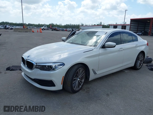 2020 BMW 5 Series 530i z VIN WBAJR3C02LWW65567, wystawiony jako IAAI lot #42113467 z przebiegiem 51 300 mil mil oraz . Historia ofert i sprzedaży dostępna na DreamBid. Obrazek 17.