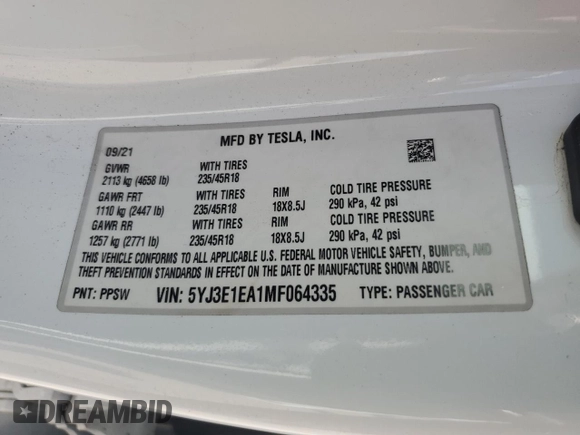 2021 Tesla Model 3 Standard Range Plus z VIN 5YJ3E1EA1MF064335, wystawiony jako Copart lot #57133955 z przebiegiem 60 024 mil mil oraz Szkody całkowita. Historia ofert i sprzedaży dostępna na DreamBid. Obrazek 12.