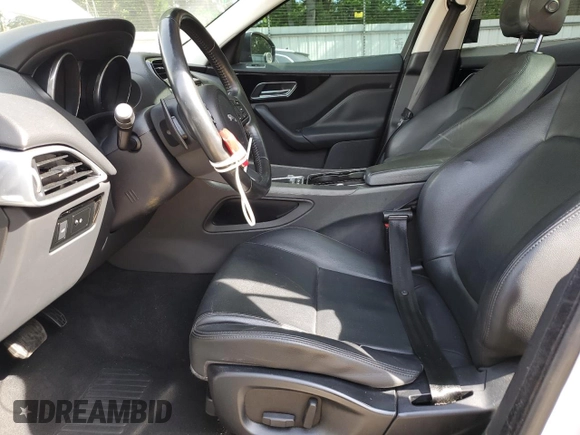 2017 Jaguar F-Pace 35t Premium with VIN SADCJ2BV4HA066611, listed as a Copart auction lot 54249725 with 103,873 mi miles and Salvage title. Bid and sale history available at DreamBid. Image 7.
