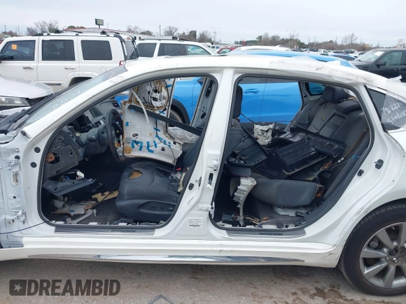 2015 Infiniti Q70 with VIN JN1BY1PP9FM601275, listed as a IAAI auction lot 41641734 with Not provided miles and . Bid and sale history available at DreamBid. Image 13.