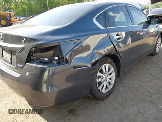 2013 Nissan Altima S with VIN 1N4AL3AP1DN529738, listed as a IAAI auction lot 42168139 with 184,867 mi miles and . Bid and sale history available at DreamBid. Image 6.