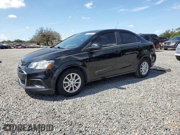 2017 Chevrolet Sonic LT z VIN 1G1JD5SH1H4105037, wystawiony jako Copart lot #61663635 z przebiegiem 127 876 mil mil oraz Szkoda całkowita • Salvage title. Historia ofert i sprzedaży dostępna na DreamBid. Obrazek 1.