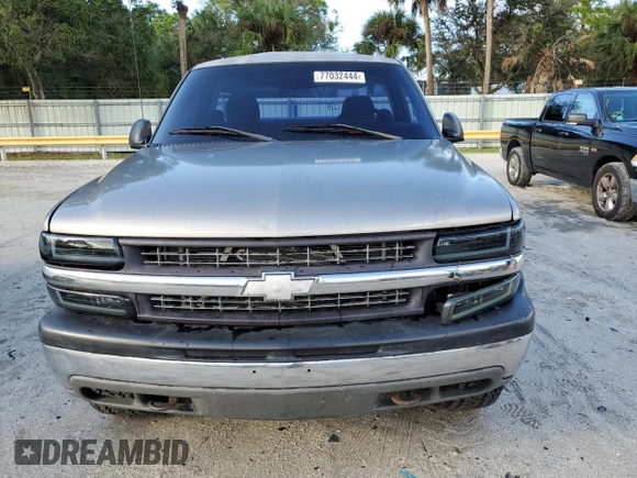 2000 Chevrolet Silverado 1500 with VIN 1GCEK14V5YE425577, listed as a Copart auction lot 77032444 with 123,428 mi miles and Salvage Title. Bid and sale history available at carsss.com. Image 5.