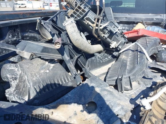 2019 Ram 2500 Tradesman with VIN 3C6UR5HJ5KG568168, listed as a IAAI auction lot 41467083 with 139,763 mi miles and . Bid and sale history available at DreamBid. Image 11.