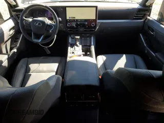 2024 Lexus GX with VIN JTJTBCDX5R5023058, listed as a Copart auction lot 48135645 with 3,287 mi miles and Salvage Title. Bid and sale history available at carsss.com. Image 8.