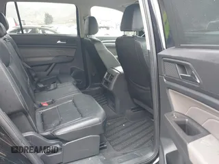 2022 Volkswagen Atlas SE with VIN 1V2DP2CA5NC554636, listed as a IAAI auction lot 41500393 with 38,491 mi miles and . Bid and sale history available at DreamBid. Image 8.