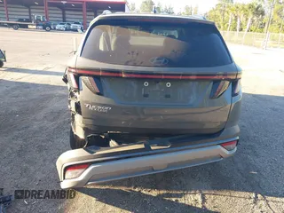 2025 Hyundai Tucson SEL Convenience with VIN 5NMJC3DE0SH505705, listed as a IAAI auction lot 41822747 with 4,792 mi miles. Bid and sale history available at carsss.com. Image 16.