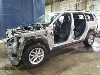 2024 Jeep Grand Cherokee Laredo z VIN 1C4RJKAG8R8536575, wystawiony jako Copart lot #88008235 z przebiegiem Nie podano mil oraz Czysty tytuł • Clean title. Historia ofert i sprzedaży dostępna na DreamBid. Obrazek 1.