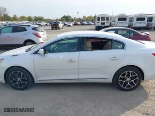 2016 Buick LaCrosse Sport Touring with VIN 1G4G45G37GF281927, listed as a IAAI auction lot 40585842 with 116,409 mi miles. Bid and sale history available at carsss.com. Image 14.