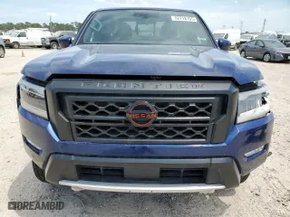 2023 Nissan Frontier PRO-4X with VIN 1N6ED1EK8PN672862, listed as a Copart auction lot 52718105 with 17,855 mi miles and Salvage Title. Bid and sale history available at carsss.com. Image 5.