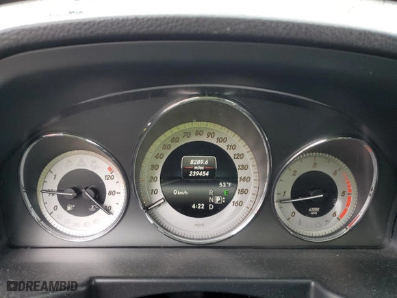 2014 Mercedes-Benz GLK-Class GLK 250 BlueTEC with VIN WDCGG0EB3EG190972, listed as a Copart auction lot 48710155 with 239,454 mi miles and Clean Title. Bid and sale history available at carsss.com. Image 9.