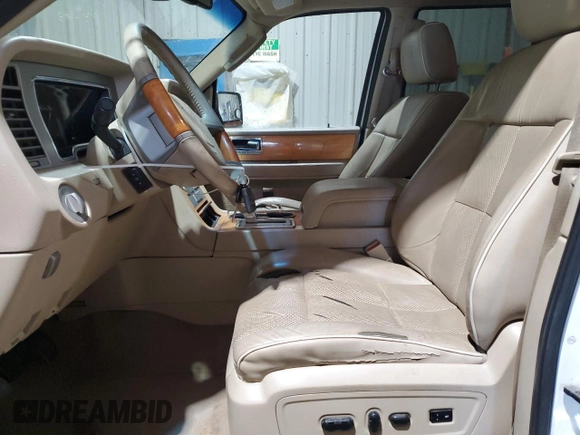 2008 Lincoln Navigator with VIN 5LMFU28598LJ10963, listed as a Copart auction lot 42096015 with 311,457 mi miles and Salvage Title. Bid and sale history available at carsss.com. Image 7.
