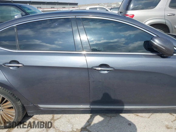 2015 Kia Cadenza Premium with VIN KNALN4D76F5195656, listed as a IAAI auction lot 41803974 with 107,734 mi miles. Bid and sale history available at carsss.com. Image 13.
