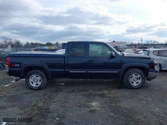 2005 Chevrolet Silverado 1500 Z71 with VIN 1GCEK19Z55Z214380, listed as a IAAI auction lot 41604800 with 91,838 mi miles. Bid and sale history available at carsss.com. Image 13.