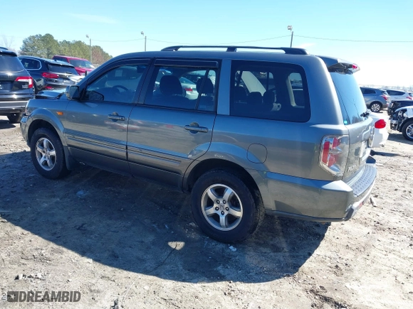 2008 Honda Pilot EX with VIN 5FNYF18408B036363, listed as a IAAI auction lot 41612330 with 217,835 mi miles. Bid and sale history available at carsss.com. Image 3.