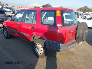 1998 Honda CR-V LX with VIN JHLRD1845WC065039, listed as a IAAI auction lot 41459730 with 197,664 mi miles. Bid and sale history available at carsss.com. Image 3.