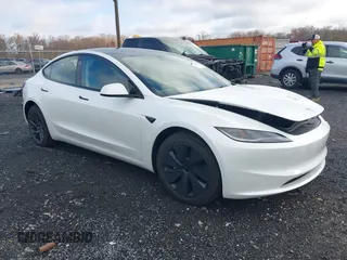 2024 Tesla Model 3 with VIN 5YJ3E1EA8RF786196, listed as a IAAI auction lot 40780675 with 5,959 mi miles. Bid and sale history available at carsss.com. Image 1.