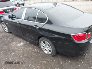 2013 BMW 5 Series 528i xDrive with VIN WBAXH5C54DDW14962, listed as a IAAI auction lot 42459108 with Not provided miles and . Bid and sale history available at DreamBid. Image 3.