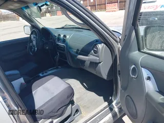 2005 Jeep Liberty Limited with VIN 1J4GL58K45W724796, listed as a IAAI auction lot 42131949 with 215,760 mi miles and . Bid and sale history available at DreamBid. Image 5.