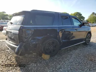 2021 Ford Expedition Max XLT with VIN 1FMJK1JT6MEA21825, listed as a Copart auction lot 52828885 with 135,431 mi miles and Salvage Title. Bid and sale history available at DreamBid. Image 3.