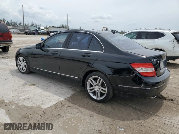 2010 Mercedes-Benz C 300 Sport z VIN WDDGF8BB7AR130970, wystawiony jako Copart lot #58323495 z przebiegiem 134 538 mil mil oraz Szkoda całkowita • Salvage title. Historia ofert i sprzedaży dostępna na DreamBid. Obrazek 2.