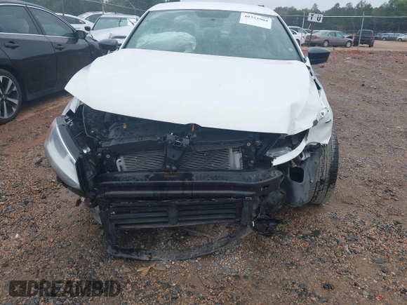 2015 Volkswagen Jetta SE z VIN 3VWD17AJ1FM225271, wystawiony jako IAAI lot #40353904 z przebiegiem 83 317 mil mil oraz . Historia ofert i sprzedaży dostępna na DreamBid. Obrazek 6.