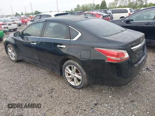 2015 Nissan Altima 2.5 S with VIN 1N4AL3AP6FC413918, listed as a IAAI auction lot 42168198 with 133,655 mi miles. Bid and sale history available at carsss.com. Image 3.