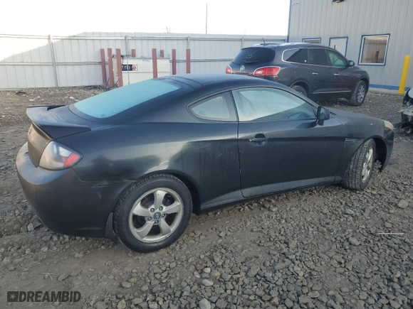 2008 Hyundai Tiburon GS with VIN KMHHM66D38U294739, listed as a Copart auction lot 82138854 with 170,361 mi miles and Clean Title. Bid and sale history available at carsss.com. Image 3.