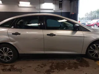 2016 Ford Focus S with VIN 1FADP3E22GL390039, listed as a IAAI auction lot 41958137 with 83,411 mi miles. Bid and sale history available at carsss.com. Image 13.