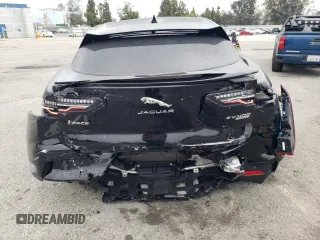 2020 Jaguar I-Pace SE z VIN SADHC2S12L1F79008, wystawiony jako Copart lot #55569504 z przebiegiem 46 948 mil mil oraz Szkoda całkowita • Salvage title. Historia ofert i sprzedaży dostępna na DreamBid. Obrazek 6.