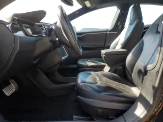 2014 Tesla Model S 60 with VIN 5YJSA1H10EFP58650, listed as a Copart auction lot 45325375 with 105,603 mi miles and Salvage Title. Bid and sale history available at DreamBid. Image 7.