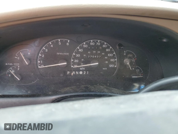 1999 Ford Explorer XLT z VIN 1FMDU35P3XZA13775, wystawiony jako Copart lot #60791845 z przebiegiem 270 437 mil mil oraz Szkoda całkowita • Salvage title. Historia ofert i sprzedaży dostępna na DreamBid. Obrazek 9.