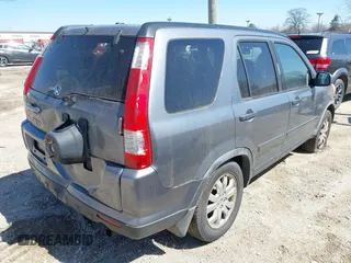 2005 Honda CR-V EX SE with VIN JHLRD78965C039871, listed as a IAAI auction lot 41981803 with 213,745 mi miles. Bid and sale history available at carsss.com. Image 4.