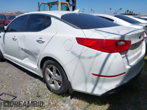 2015 Kia Optima LX with VIN KNAGM4A78F5592763, listed as a IAAI auction lot 41798622 with 165,840 mi miles and . Bid and sale history available at DreamBid. Image 3.