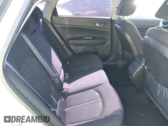 2016 Kia Optima LX z VIN KNAGT4L38G5102885, wystawiony jako IAAI lot #42229044 z przebiegiem 102 416 mil mil oraz . Historia ofert i sprzedaży dostępna na DreamBid. Obrazek 8.