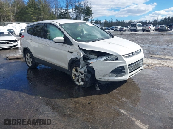 2014 Ford Escape SE with VIN 1FMCU9GX7EUD76778, listed as a IAAI auction lot 41679482 with 136,832 mi miles and . Bid and sale history available at carsss.com. Image 1.