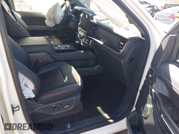 2024 Ford Expedition Max Limited с VIN 1FMJK2A81REA99518, выставлен на аукционе IAAI как лот 41735522 с пробегом 1 297 миль миль и . История ставок и продаж доступна на DreamBid. Изображение 5.