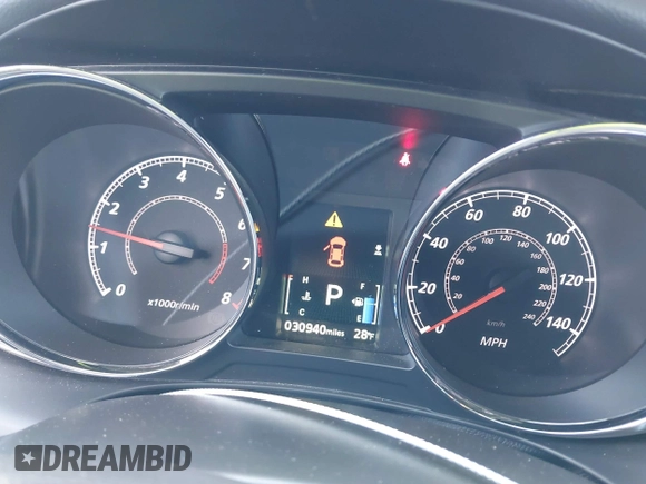 2021 Mitsubishi Outlander ES z VIN JA4APUAU0MU003918, wystawiony jako IAAI lot #41376793 z przebiegiem 30 940 mil mil oraz . Historia ofert i sprzedaży dostępna na DreamBid. Obrazek 7.