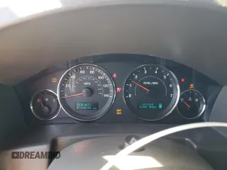 2006 Jeep Commander z VIN 1J8HG48K66C273648, wystawiony jako Copart lot #51920715 z przebiegiem 210 848 mil mil oraz Nie do naprawy • Non repairable. Historia ofert i sprzedaży dostępna na DreamBid. Obrazek 9.