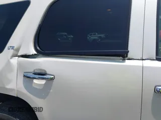 2008 Chevrolet Tahoe LTZ с VIN 1GNFC13J38R248270, выставлен на аукционе IAAI как лот 42403526 с пробегом 216 031 миль миль и . История ставок и продаж доступна на DreamBid. Изображение 6.