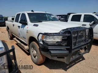 2022 Ram 3500 Tradesman with VIN 3C63R3GL4NG238612, listed as a Copart auction lot 51502195 with 110,373 mi miles and Clean Title. Bid and sale history available at carsss.com. Image 4.