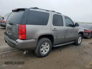 2009 GMC Yukon SLT w/4SB with VIN 1GKFK33019R240494, listed as a Copart auction lot 42584665 with 270,521 mi miles and Salvage Title. Bid and sale history available at carsss.com. Image 3.