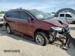 2021 Chrysler Pacifica Touring L z VIN 2C4RC1BG2MR553176, wystawiony jako Copart lot #56999555 z przebiegiem 53 758 mil mil oraz Szkoda całkowita • Salvage title. Historia ofert i sprzedaży dostępna na DreamBid. Obrazek 4.