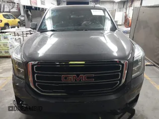 2018 GMC Yukon XL SLT Standard Edition with VIN 1GKS2JKCXJR376058, listed as a IAAI auction lot 41507544 with 110,299 mi miles. Bid and sale history available at carsss.com. Image 12.