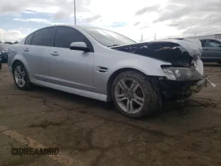 2009 Pontiac G8 z VIN 6G2ER57749L198659, wystawiony jako Copart lot #72611684 z przebiegiem Nie podano mil oraz Szkody całkowita. Historia ofert i sprzedaży dostępna na DreamBid. Obrazek 4.