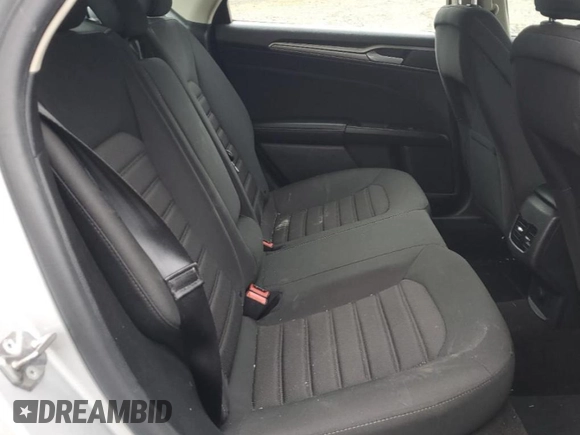 2019 Ford Fusion SE with VIN 3FA6P0LUXKR242582, listed as a Copart auction lot 55853165 with 110,138 mi miles and Clean Title. Bid and sale history available at DreamBid. Image 10.